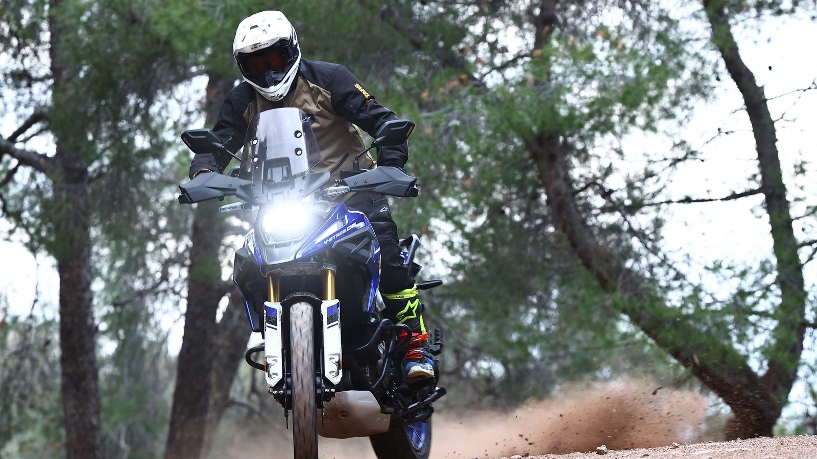 2023-V-Strom-1050-DE-Visordown-Review